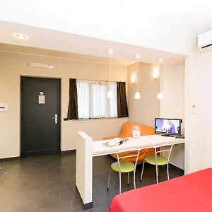 Residenza Gra 21 Hotel apartamentowy Rzym
